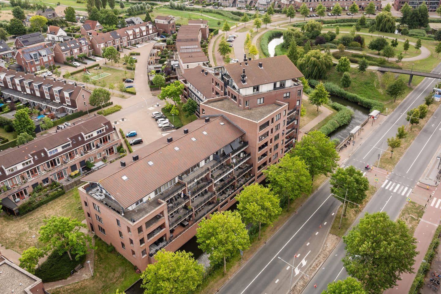 Zalm 226, 3344 HD Hendrik-Ido-Ambacht - Foto 1