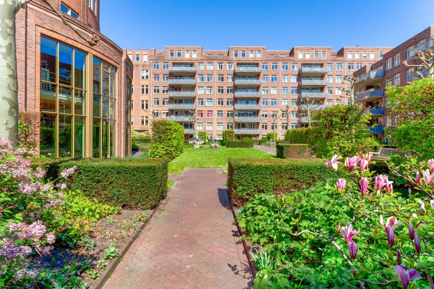 Louise Henriëttestraat 17, 2595 TN Den Haag - Foto 1