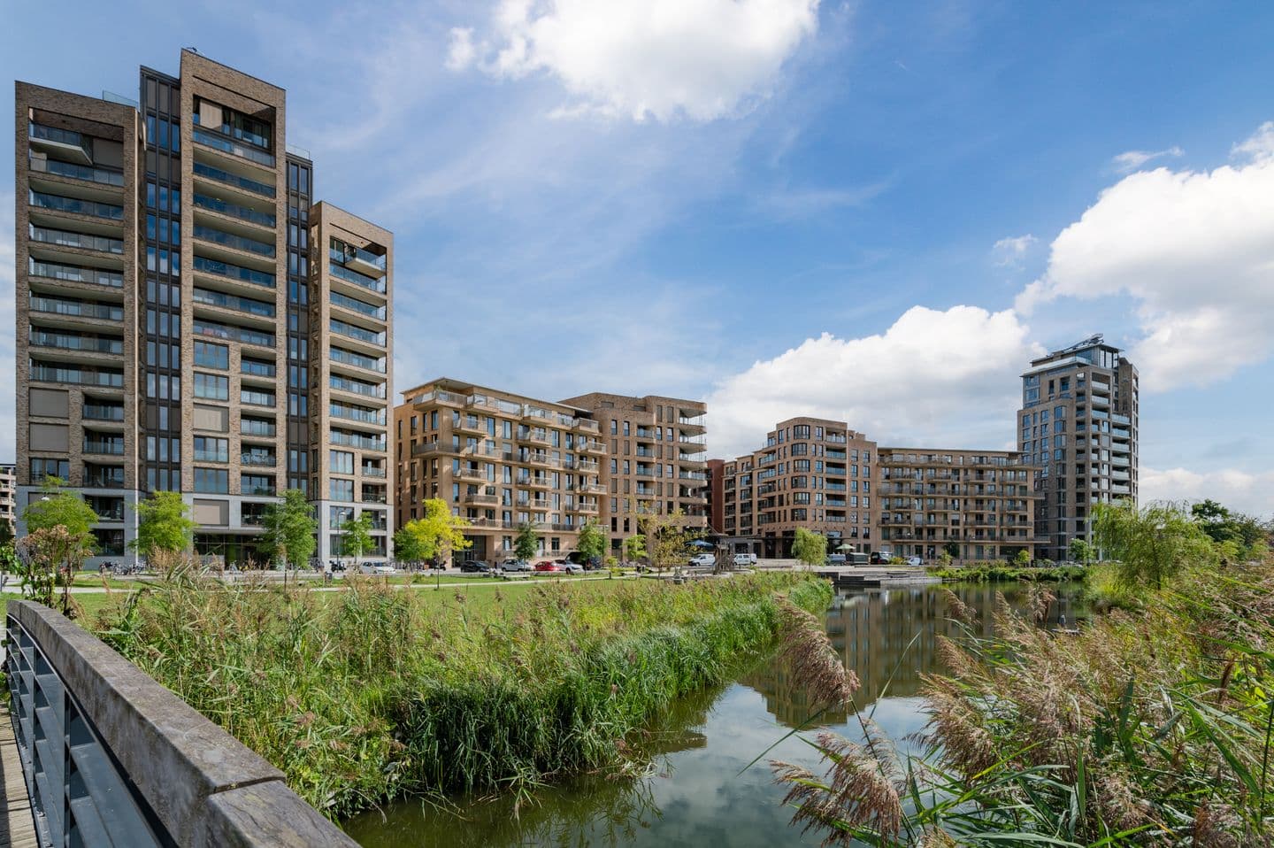 Jan Wolkerslaan, Diemen - Foto 1