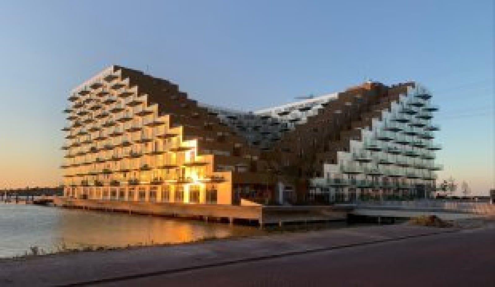 Haringbuisdijk 569, 1086 VA Amsterdam - Foto 1
