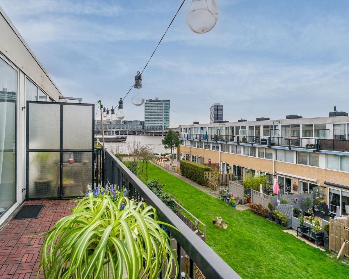Bankwerkerij, Amsterdam - Foto 1