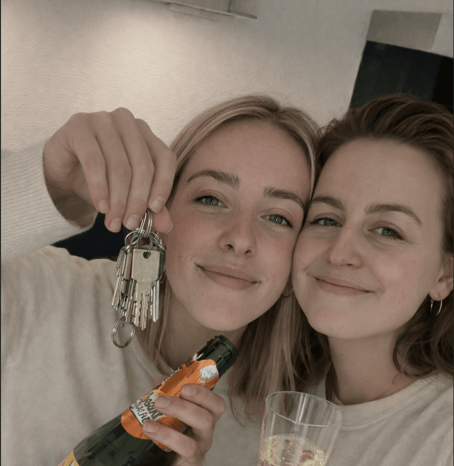 Sophie & Eva with the keys to their home in Rotterdam