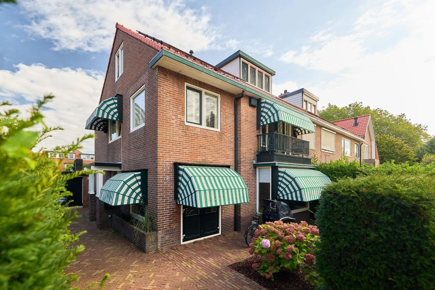 Diependaalselaan, Hilversum - Foto 1